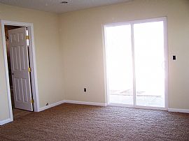 NEW PB TOWNHOME RENTAL*BLOCKS TO BEACH* in Pacific Beach, CA (Photo 4 of 6)