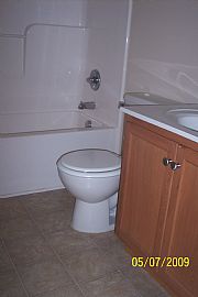 $500 on 1ST MONTH'S RENT - 3BD, 2BA in Radcliff, KY (Photo 3 of 4)