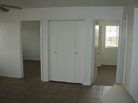 Pets Welcome, Private Yard, Triplex in Mesa, AZ (Photo 3 of 3)