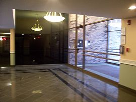 AMAZING AND SPACIOUS 1 Bed / UNIQUE DECK in Schaumburg, IL