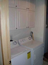 Renovated Loft w/ 15 ft Ceilings in Minneapolis, MN (Photo 6 of 6)