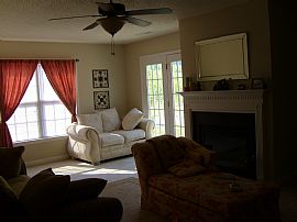 Cul-de-Sac Home for Rent- NEW Appliances in Winston-Salem, NC (Photo 2 of 2)