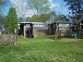 RANCH ON LAKE! in Smyrna, GA (Photo 4 of 6)