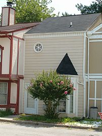 CONDO WITH LOFT INSIDE PERIMETER! in Decatur, GA