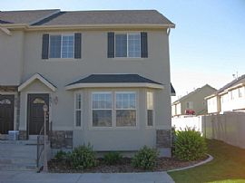 Great End Unit Townhouse in Springville, UT