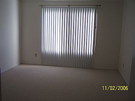 END UNIT CONDO IN SWIM/TENNIS! in Smyrna, GA (Photo 5 of 6)