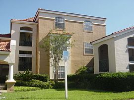 One Bedroom One Bath Third Floor Condo in Orlando, FL