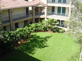 One Bedroom One Bath Third Floor Condo in Orlando, FL (Photo 5 of 6)