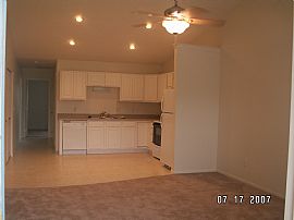 2 Bedroom Ranch Style Apartment Near Lima Ohio in Troy, OH (Photo 5 of 6)