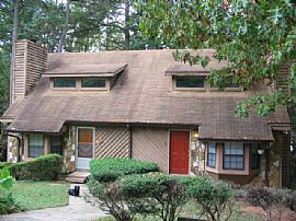TOWNHOME W/UNFINISHED BASEMENT in Smyrna, GA