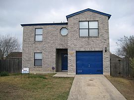 Great Single Family Home, Ready Now! in San Antonio, TX