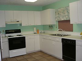 4Bed 2.5Bath near Nova School in Davie, FL (Photo 6 of 6)