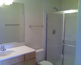 3 Bedroom Townhome near Stevenson High School on Rt 22 in Buffalo Grove, IL (Photo 4 of 6)