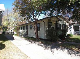 4 Bedroom/2 Bath in East Dallas in Dallas, TX (Photo 2 of 6)