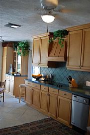 Furnished 2 BEDROOM Home ON DEEP WATER Ocean Access in Stuart, FL (Photo 4 of 6)