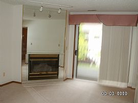1 Bedroom Apartments Sidney Ohio Near Lima Ohio with a Pool in Sidney, OH (Photo 6 of 6)