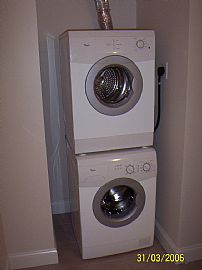 Beautiful Penthouse in North Reading, MA (Photo 5 of 6)