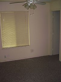 2 Large Bedrooms Rental Vacancy near Bruceville/Laguna  in Elk Grove, CA (Photo 3 of 4)
