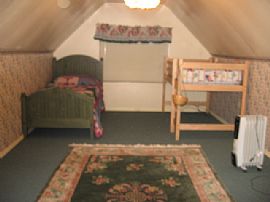 BEAUTIFUL CABIN IN THE MOUNTAINS in Valley of Enchantment, CA (Photo 5 of 6)