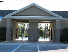 White Bluff Road 4/2.5/2 newer gated home in Hudson, FL (Photo 5 of 6)