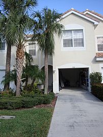 3 Bebroom 2 1/2 bath upgraded Townhome on Lake in Greenacres, FL