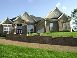 Gorgeous Home in Island Brook Subdivision, 3208 Sq. Ft. (Hender in Hendersonville, TN