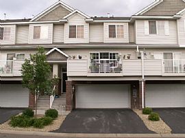 Beautiful, Spacious and Immaculate Townhome Built in 2004 in Savage, MN