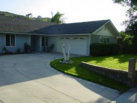 Gorgeous Remodeled Home in a beautiful area!! in Santa Clarita, CA
