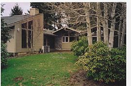 ~ Buy, Rent, or -Lease with Option to Buy ~ Unique Custom Built in Vancouver, WA (Photo 6 of 6)