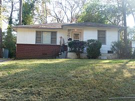 3 Bedroom, wheelchair access, fresh renovation in Atlanta, GA