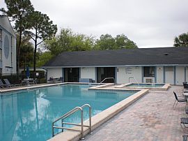 Totally Remodeled 2/2 Condo in Orlando, FL (Photo 3 of 5)