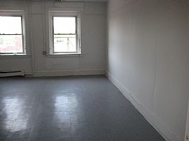 Renocvated Large Apt Next to NYC Train in Bound Brook, NJ (Photo 4 of 6)