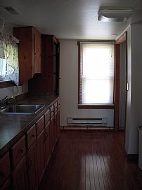 2 Bedroom Home on Quiet Street near Main Street in Rock Hall, MD (Photo 2 of 6)