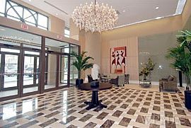 LIVE TRUMP STYLE! SPECIAL RENTAL OFFER! in New Rochelle, NY