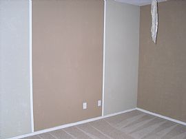 Cozy & Cute!!  Welcome Home to Nice Neighborhood in Avondale, AZ (Photo 6 of 6)