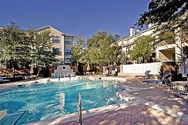 Huge One Bedroom Just Steps from West Village & Katy Trail in Dallas, TX (Photo 4 of 4)
