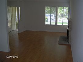 4bd 2ba 2-car garage nice home  in Sacramento, CA (Photo 2 of 6)