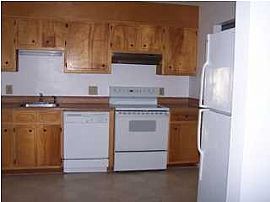 Duplex Near Uwf in Univ of West Florida, FL (Photo 3 of 3)