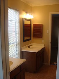 Katy area, Beautifully Remodeled Home! in Houston, TX (Photo 6 of 6)