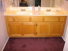 Brand New and completely furnished Bedroom w/ bath in Lancaster, CA (Photo 3 of 6)