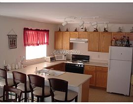 3br at 3855 Aspen Springs Ave in Las Vegas, NV (Photo 2 of 4)