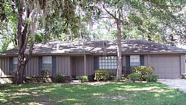 Savannah house for rent in Savannah, GA (Photo 2 of 4)