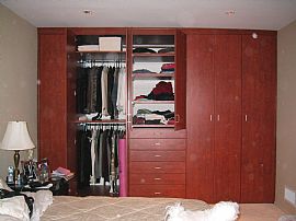 Amazing Deal for beautiful 1+1 condo in Brentwood, CA (Photo 3 of 4)