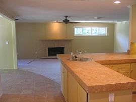 Beautiful 2 Bd 2 Bth!! in Palm Desert, CA (Photo 3 of 4)