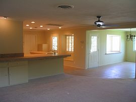 Beautiful 2 Bd 2 Bth!! in Palm Desert, CA (Photo 4 of 4)