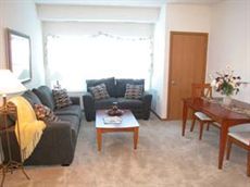 River Gables 1and2 Br Apartment Homes  in Chaska, MN (Photo 4 of 6)