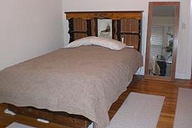 Vintage 1BR Courtyard Condo w/ Security Access  (Edgewater) in Chicago, IL (Photo 4 of 6)