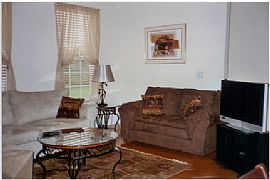 Charleston area-beautifully furnished townhome in Ladson, SC (Photo 2 of 5)