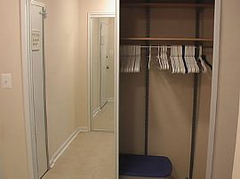 1300 / 1br - BigStudio near Courthouse Metro - $1300 ALL UTILIT in Arlington, VA (Photo 3 of 3)