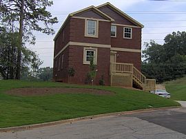 Year Old home 4 Bdrm, 3 1/2 bath on partial basement in East Point, GA (Photo 6 of 6)
